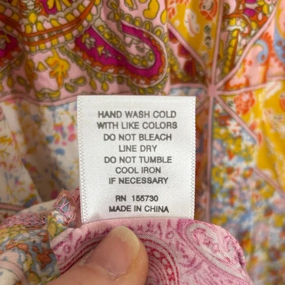 Rose & Olive Vibrant Patchwork Blouse size L - Picture 9 of 9